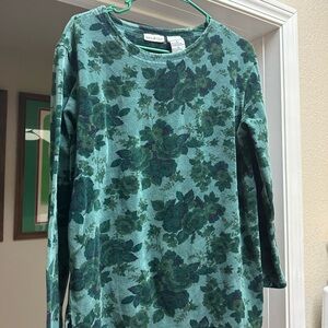 White Stag green floral velour long sleeve Top